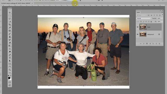 Content Aware Scale in Photoshop - 10 Minute Photoshop Tip by Mike McNaughton смотреть онлайн