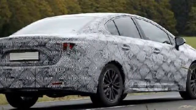 2018 Toyota Avensis Diesel Parte anteriore Vista смотреть онлайн