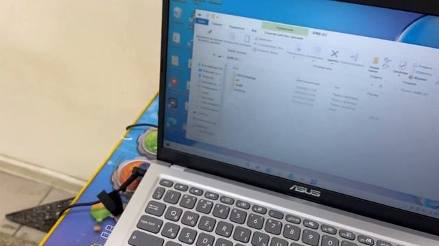 ноутбук Asus laptop смотреть онлайн