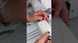 Что делать ,если швейная машина пропускает стежки и рвет нитку.