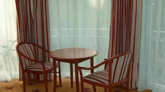 Szálláshelyek katalógusa Hévíz Hotel Sante*** смотреть онлайн