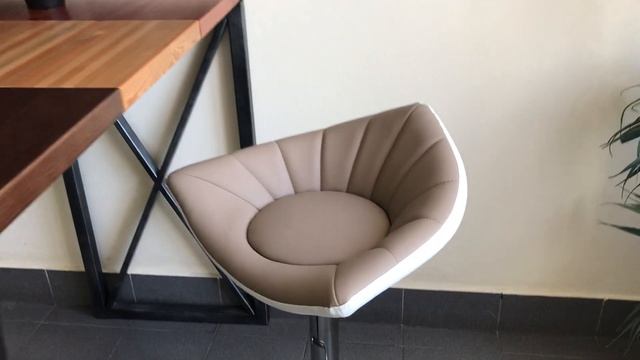 N-44 Дана Двухцветная. Обзор стула смотреть онлайн