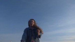 Swanky Tunes–Летели облака