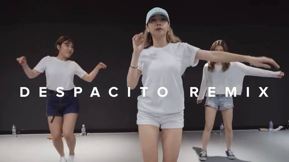 Despacito - Luis Fonsi, Daddy Yankee Ft. Justin Bieber _ Beginners Class