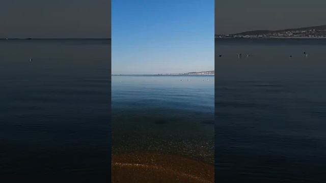 Утро, море, Геленджик, зима смотреть онлайн