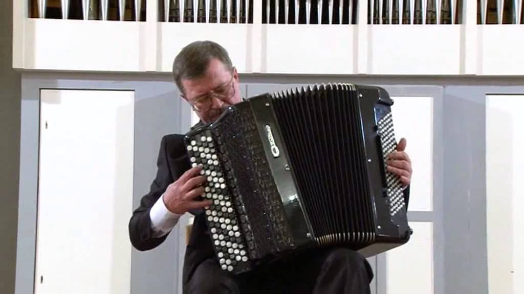 М.Блантер - В лесу прифронтовом (обработка И.Паницкого) смотреть онлайн