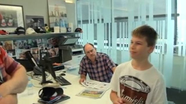 Schrödinger's cat explained by kid смотреть онлайн