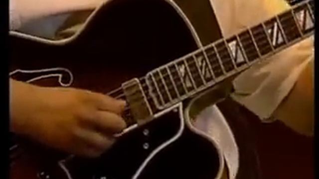 Rosenberg Trio, Bireli Lagrene, Escoude - Out Of Nowhere смотреть онлайн