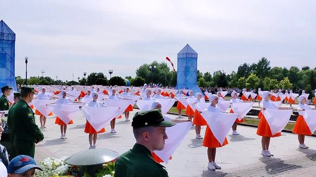 60 лет полета в космос первой женщины-космонавта. Ярославль, Стрелка смотреть онлайн