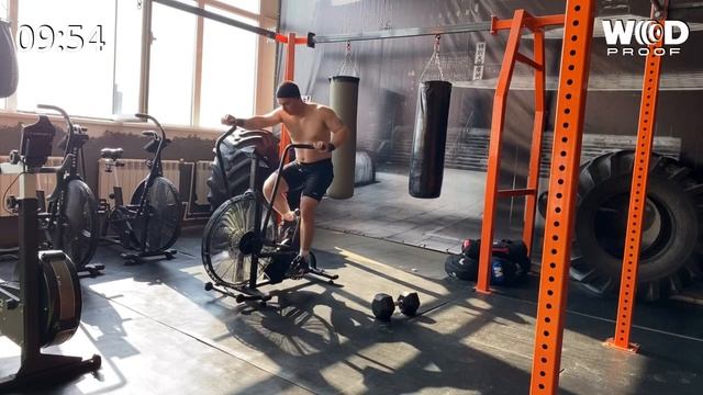 Байк + гантеля 22,5кг смотреть онлайн