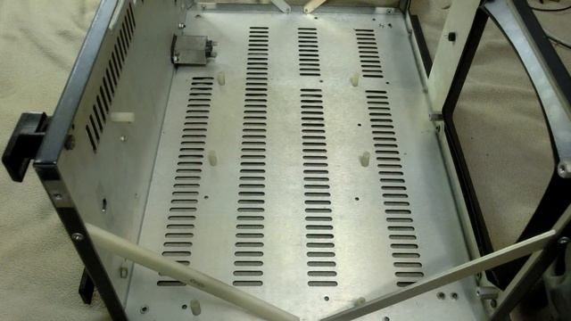1984 Kaypro 4 IV New Components Overhaul Mod part 1 смотреть онлайн