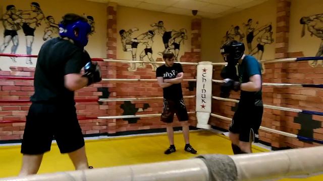 One day in the life of Chinuk Gym (21.02.2015). Sparring day. Part 2. смотреть онлайн