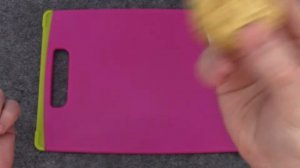 ?? Как правильно разрезать маракуйя? Как есть маракуйя?