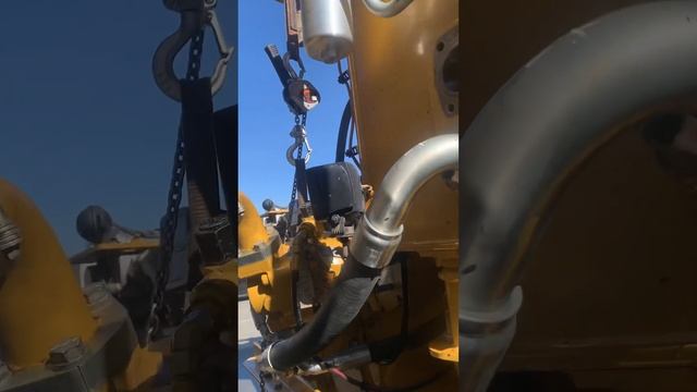 How to remove a hydraulic pump on a cat scraper with a small come along. #caterpillar смотреть онлайн