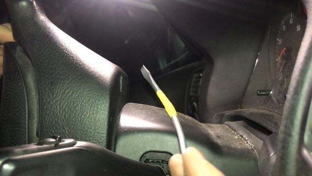MK4 Jetta 1.8T Steering Wheel Removal - Install ( Golf, Beetle ) Excerpt