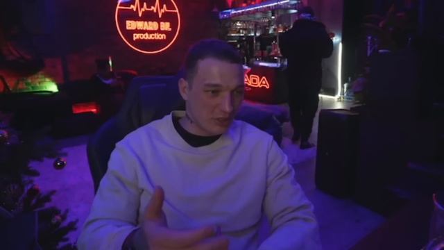 БИЛ РАЗВОДИТСЯ С ЖЕНОЙ ?? ? [ МЕЛСТРОЙ ПРЕДЛАГАЛ БИЛЛУ РАЗВЕСТИСЬ С ЖЕНОЙ ЗА 2 МЛН ? ] смотреть онлайн