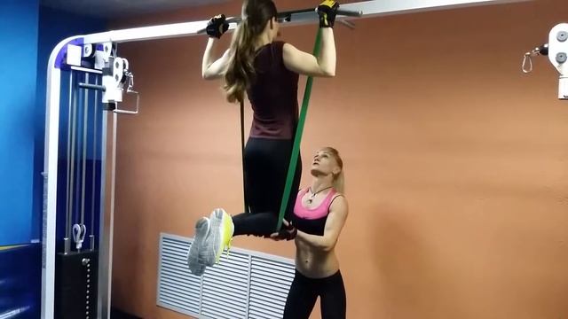 Подтягивания, тренер Инга, "Индиго" фитнес клуб. смотреть онлайн