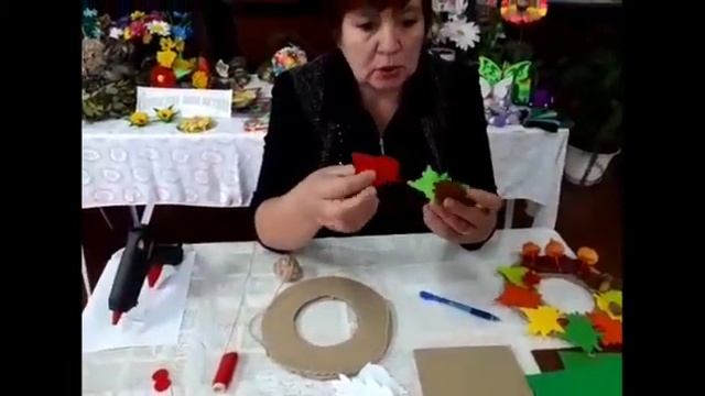 Мастер – класс «Осеннее панно» от Валентины Силагиной, Репьевский СДК смотреть онлайн