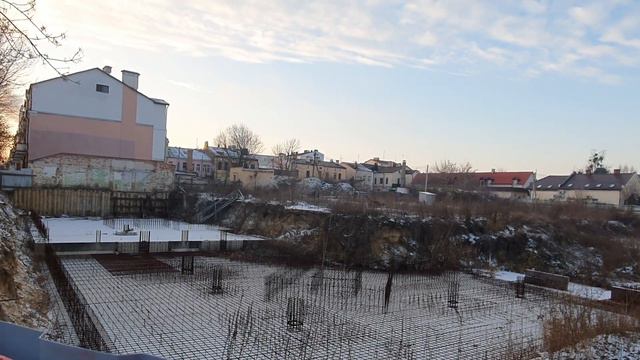 НА МЕСТЕ БЫВШЕГО БРЕСТСКОГО ГЕТТО ... смотреть онлайн