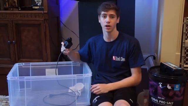 How to Mix Saltwater with Coral Pro Salt Review- Red Sea Refractometer смотреть онлайн