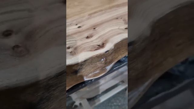 СТОЛЕШНИЦЫ В ВАННУЮ ИЗ СЛЭБА ДЕРЕВА ПОД НАКЛАДНУЮ РАКОВИНУ #shorts смотреть онлайн