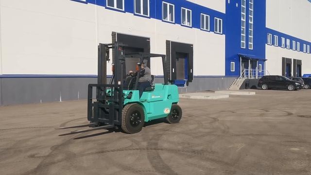 Mitsubishi FD35D Вилочный погрузчик смотреть онлайн