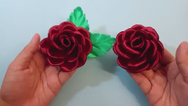 Как сделать цветы из лент _ Идеи поделок из цветов из атласных лент _ Как сделать цветы из лент смотреть онлайн