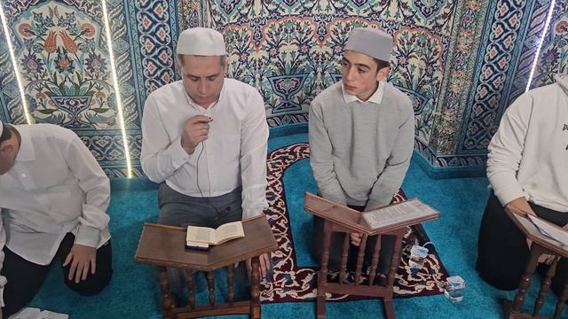 DEMİRCİ'de FATİH CAMİİNDE BERAT KANDİLİNDE MUHARREM GÜMÜŞ HOCA MEVLİD OKUYOR 24-02-2024 смотреть онлайн