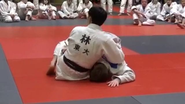 Ne Waza au dojo de Wasquehal, Obi Tori Gaeshi смотреть онлайн