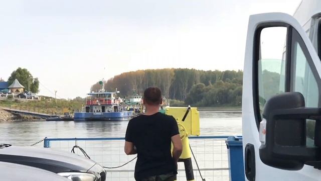 Romania trip, 2 дня на складных велосипедах по городам Румынии. смотреть онлайн