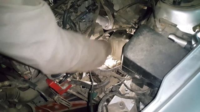 Замена левой и нижней подушки двигателя Mazda6 GH смотреть онлайн