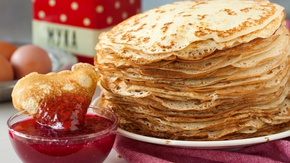 К Масленице готов. Самый лучший рецепт вкуснецших блинов на Масленицу. смотреть онлайн