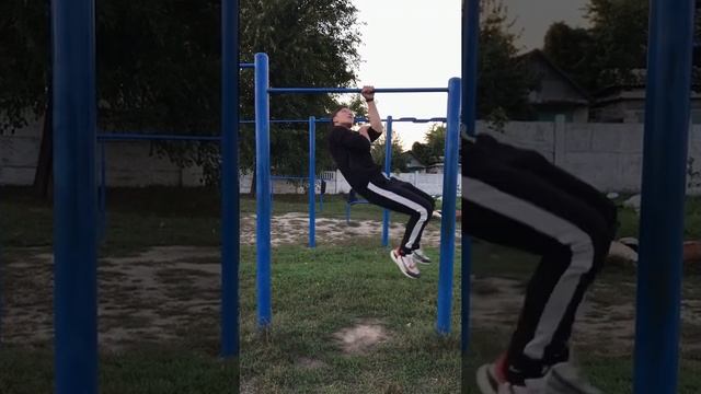 Как Сделать Подтягивание на Одной Руке? 3 ШАГА смотреть онлайн