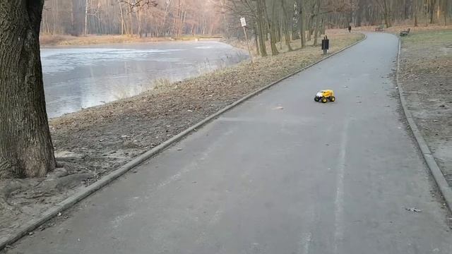 Tamiya lunch box dancing on ice and winter run смотреть онлайн