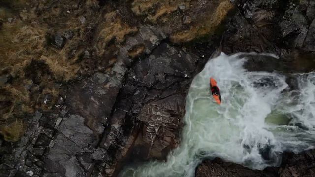 @PyranhaKayaks fire cracker ? River Etive смотреть онлайн