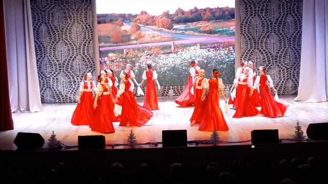 Околица (14-16 лет), Урюпинск, образцовый ансамбль эстрадного бального танца "Надежда" смотреть онлайн