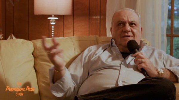 Vincent Curatola aka Johnny Sack talks Sopranos, James Gandolfini. Many Unfiltered & Untold Stories