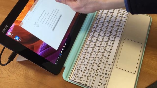 Обзор планшета с клавиатурой Asus или MS Surface на минималках смотреть онлайн