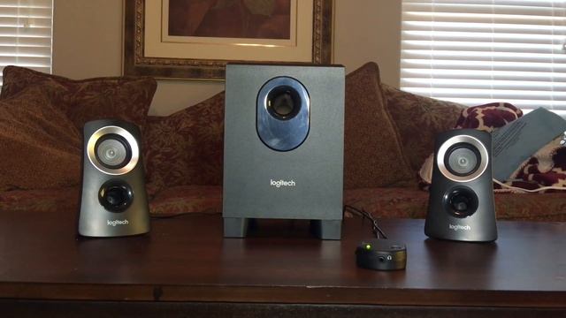 Logitech Z313 - Sound Test!! смотреть онлайн