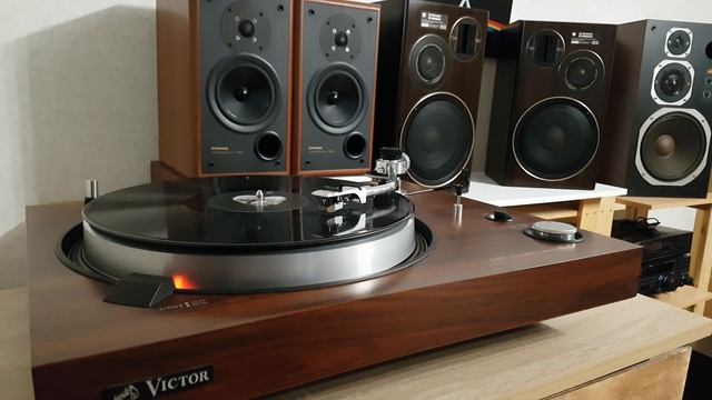 VICTOR JL B37R+ONKYO Integra A 755+Pioneer S 1300DV тест 2 смотреть онлайн