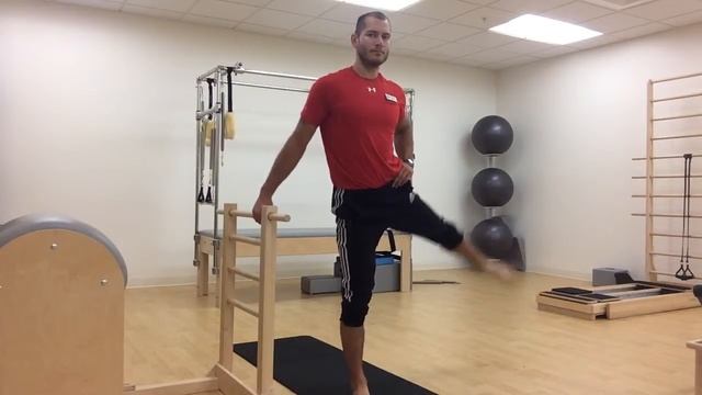 Barre Stretching for Men смотреть онлайн