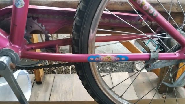 как установить боковые колеса на детский велосипед