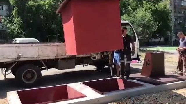 Подземные мусорные контейнеры смотреть онлайн