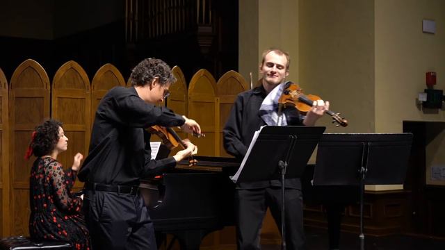 Frolov: Divertimento