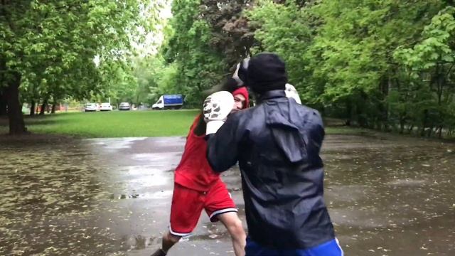 Спарринги под дождем | Подготовка к бою смотреть онлайн