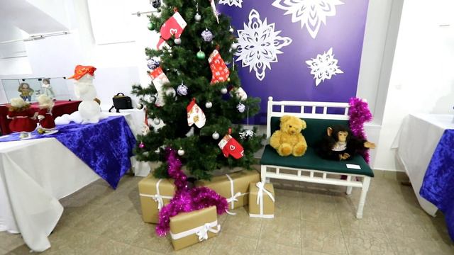 «Волшебство под Рождество»: в Художественном музее открылась выставка кукол смотреть онлайн