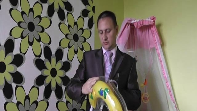 Круг на шею для плавания малышей! смотреть онлайн