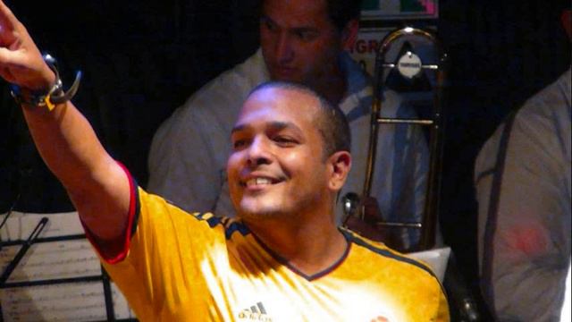 Yan Collazo - Si no te vuelvo a ver смотреть онлайн