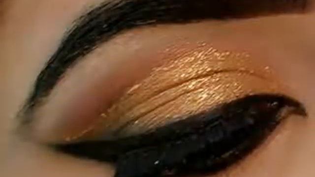 Eye Makeup by Naaz Beauty Salon смотреть онлайн