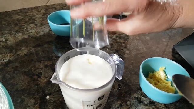 Вкуснятина! ИЗУМИТЕЛЬНО ВКУСНЫЙ и БЫСТРЫЙ кекс с маком на кефире! ЧАМБЕЛЛА Сочный Лимонный Кекс на смотреть онлайн